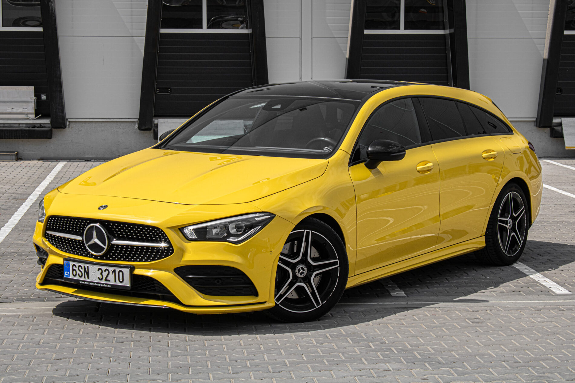 Mercedes-Benz CLA 220