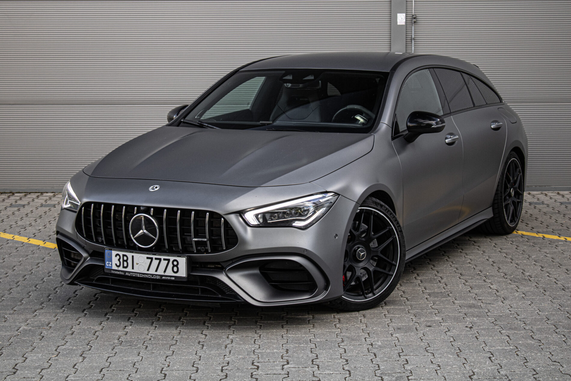 Mercedes-Benz CLA 45S AMG Shooting Brake