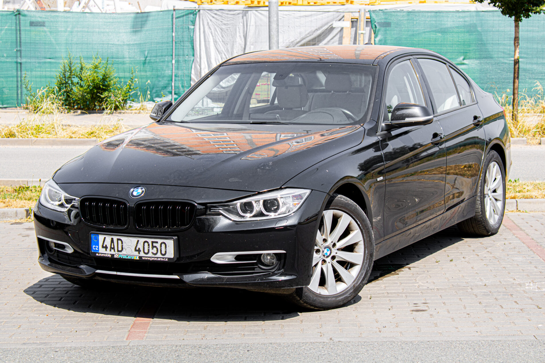 BMW 320d F30