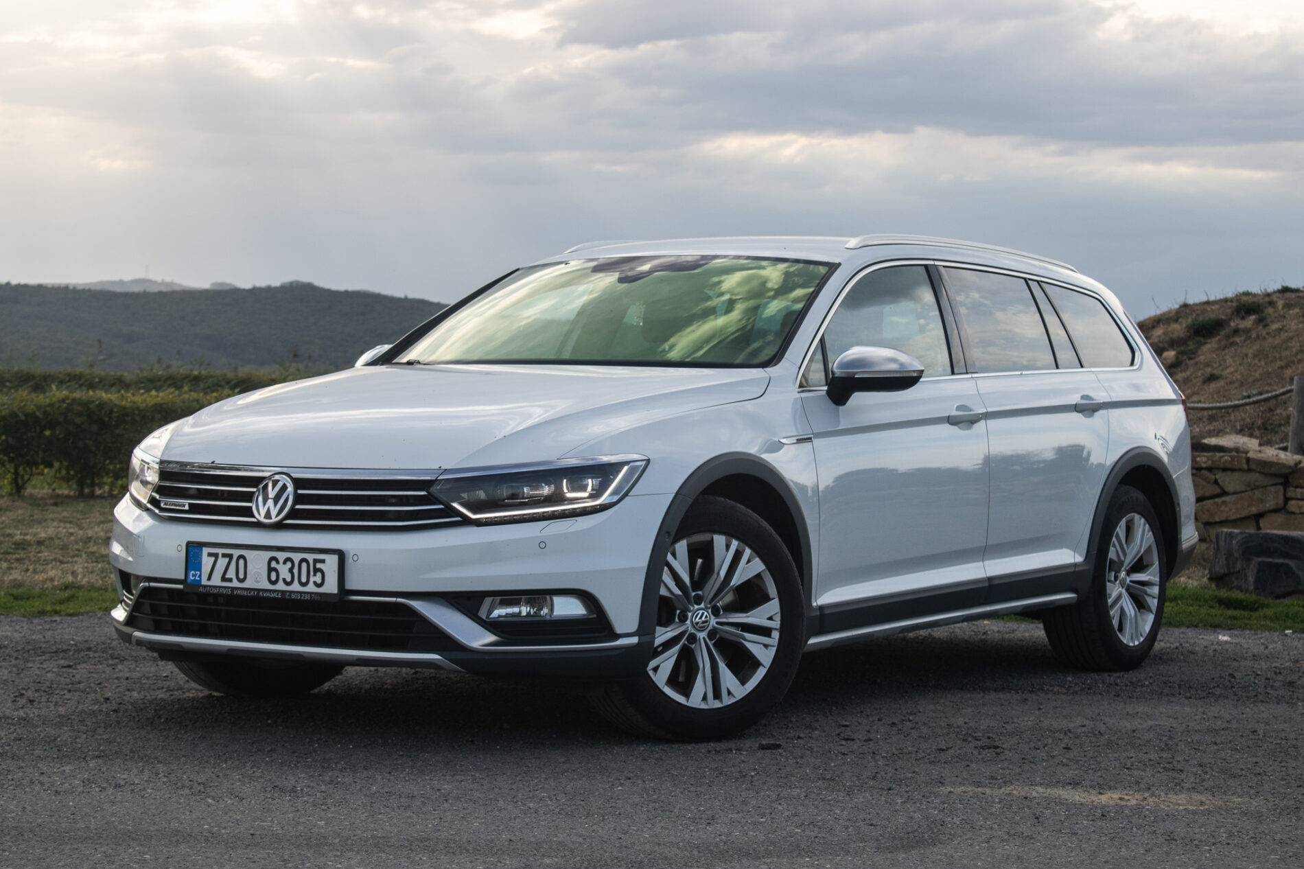 Volkswagen Passat Alltrack 2.0 BiTDI 4MOTION DSG, 176kW (2017)