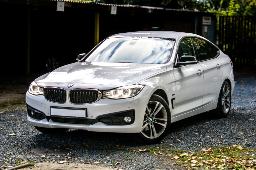 BMW 320D Gran Turismo 2015 RWD 140kW