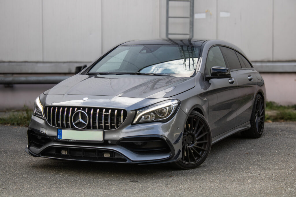 Mercedes-Benz CLA 45 AMG Shooting Brake AWD 280kW
