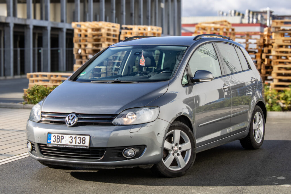 Volkswagen Golf Plus 77kW 2010 MT/6