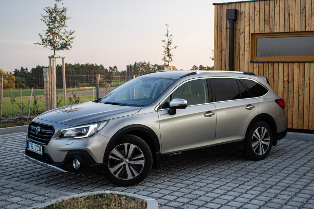 Subaru Outback 2.5i 4×4 A/T, 129kW (2020)